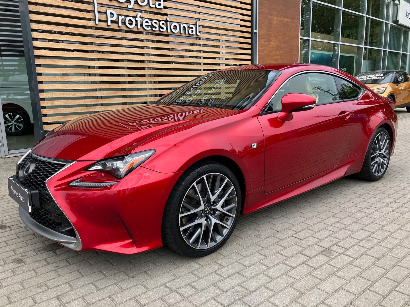 Lexus RC