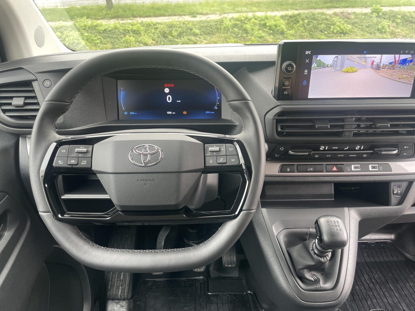 Toyota PROACE