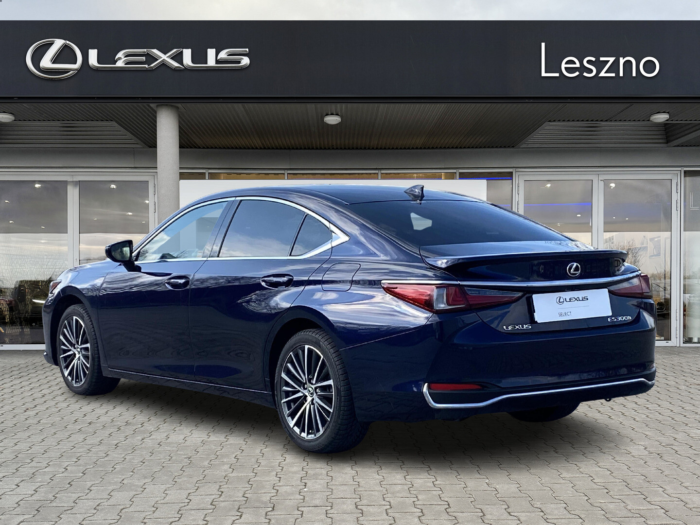 Lexus ES