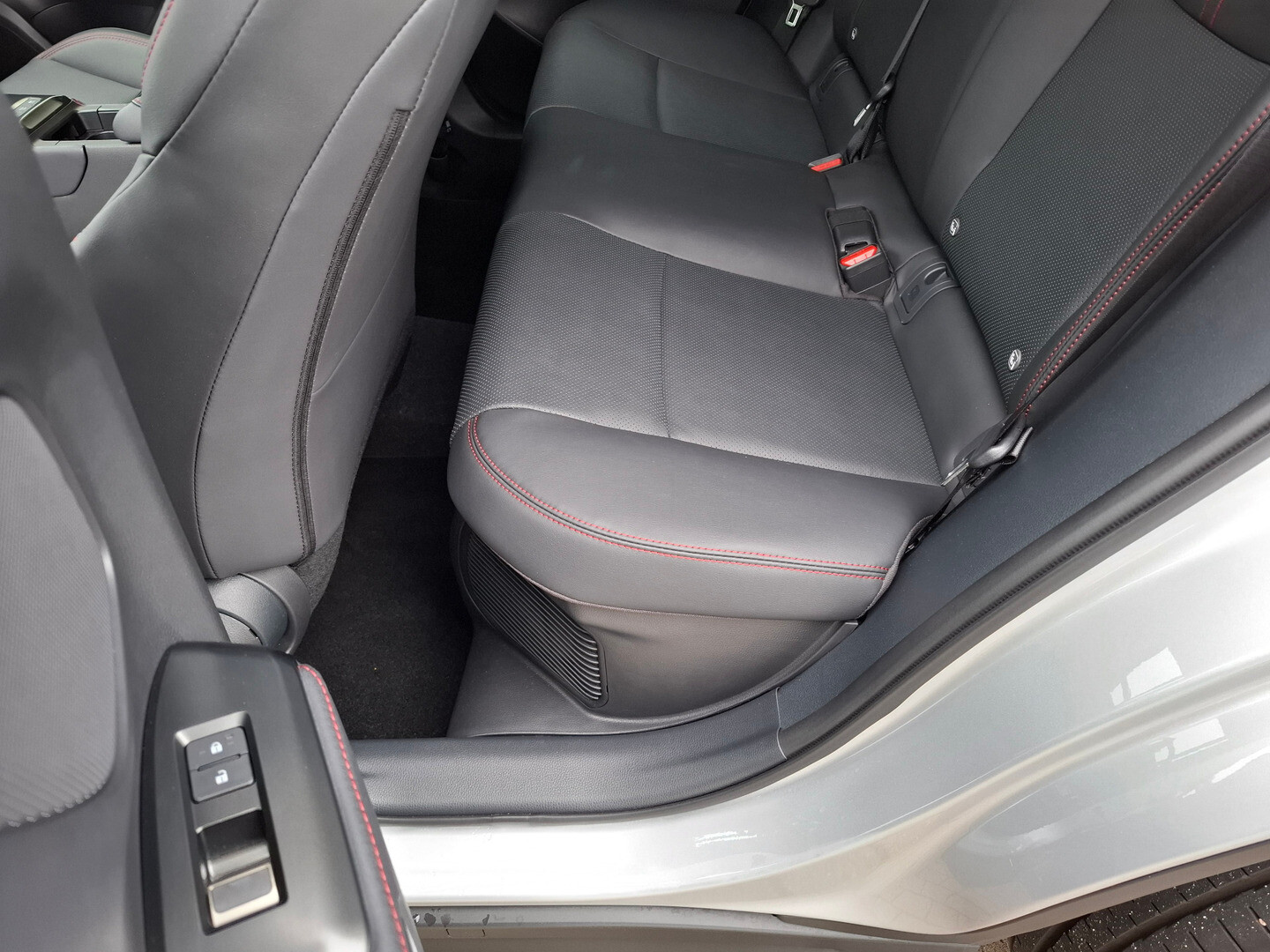Lexus LBX