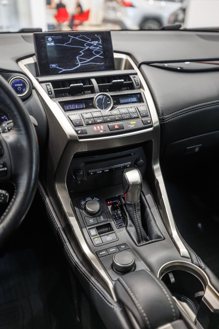 Lexus NX