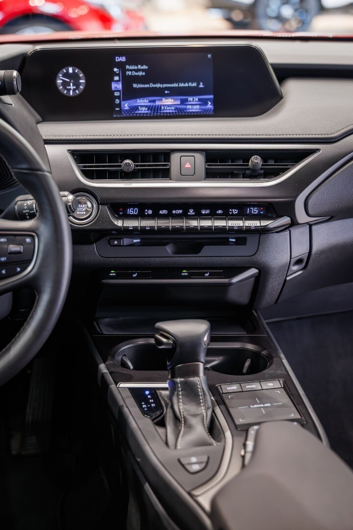 Lexus UX