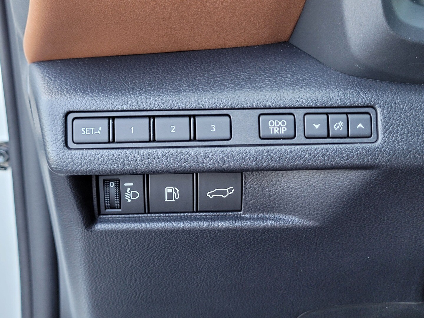 Lexus LBX