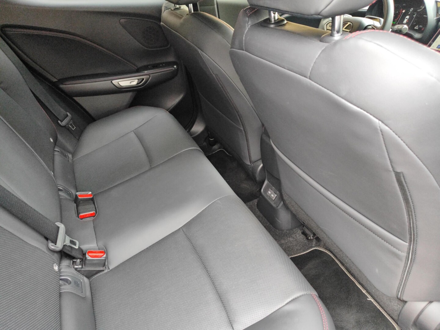 Lexus LBX