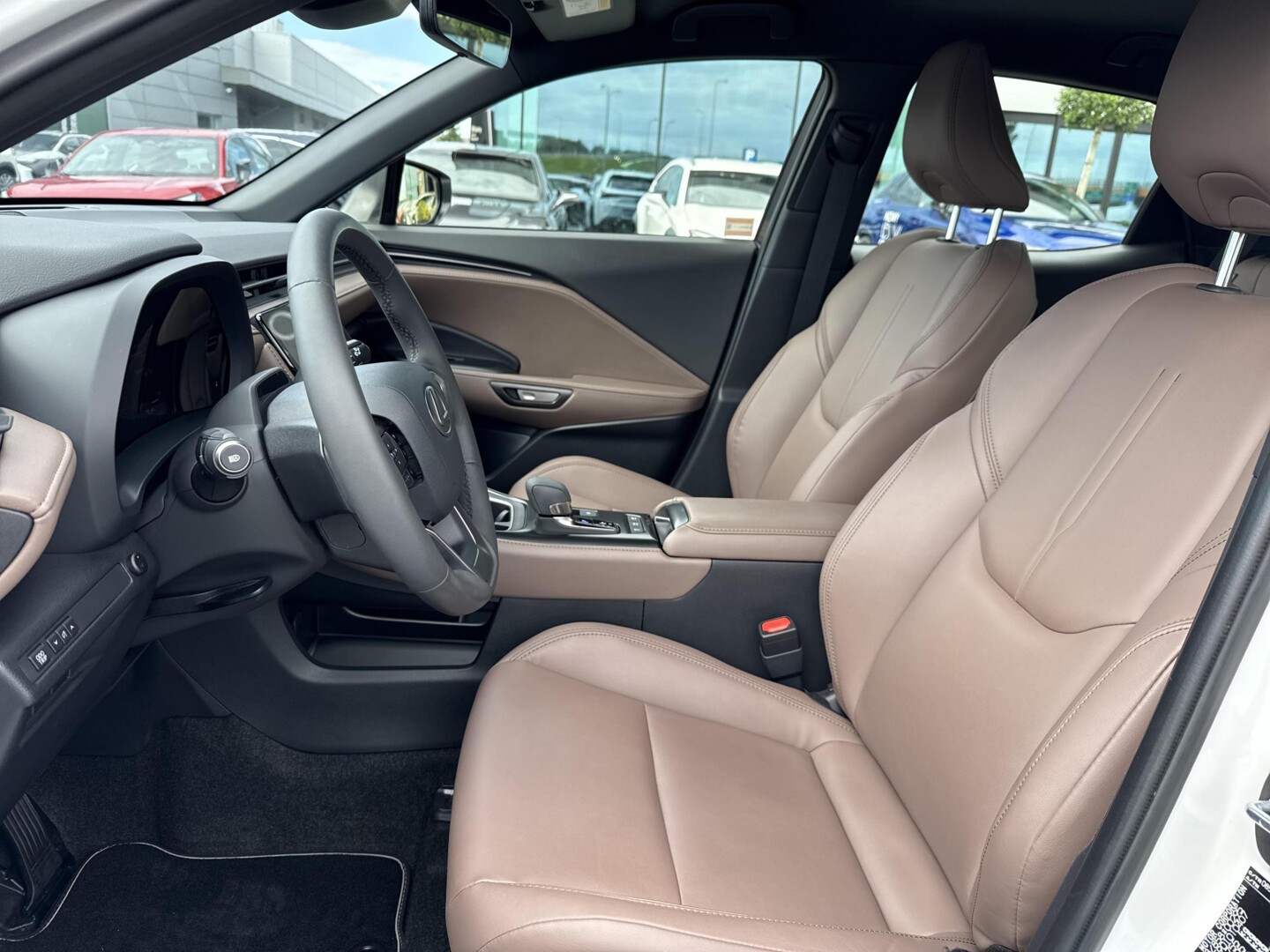 Lexus LBX