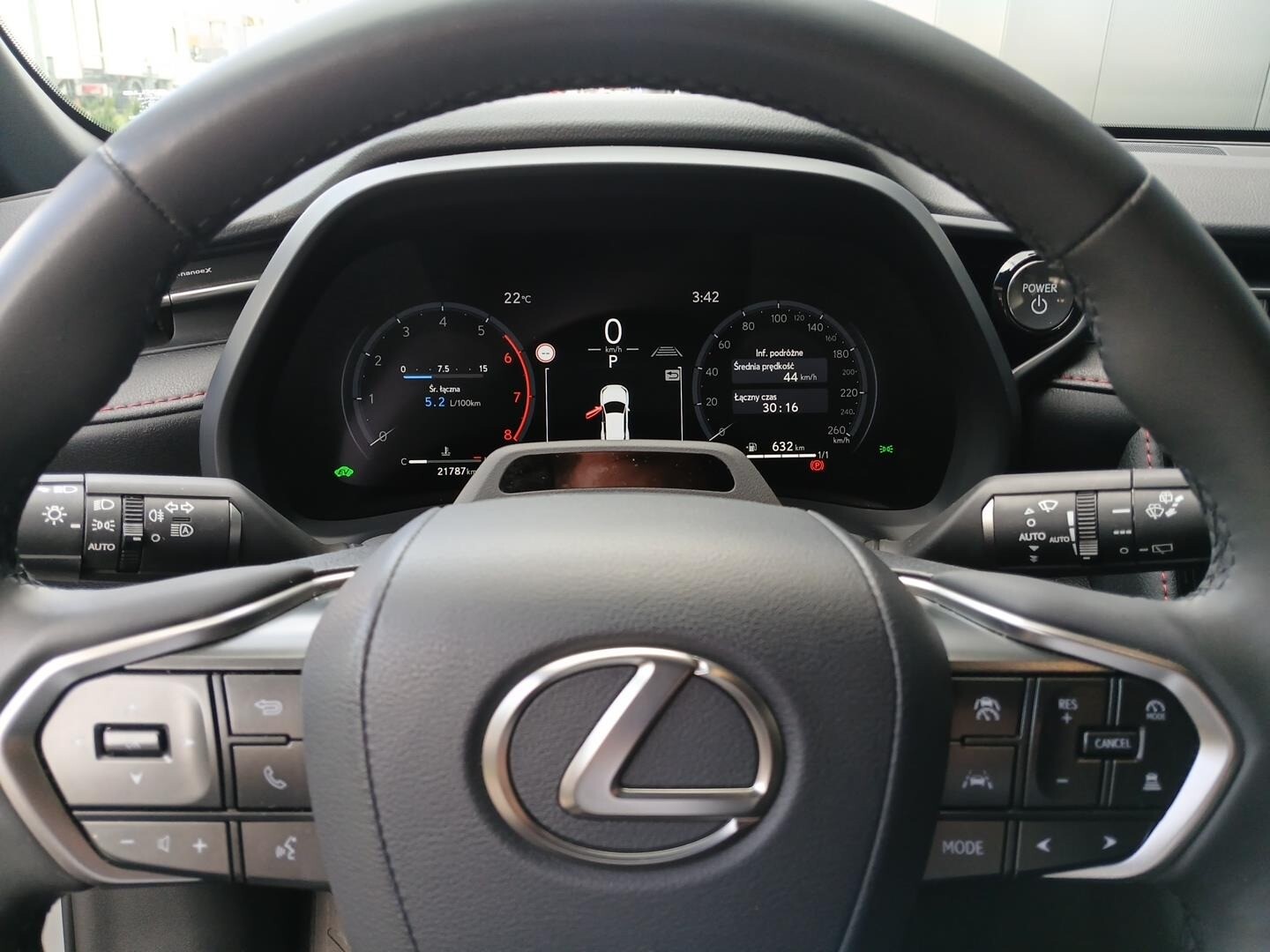 Lexus LBX