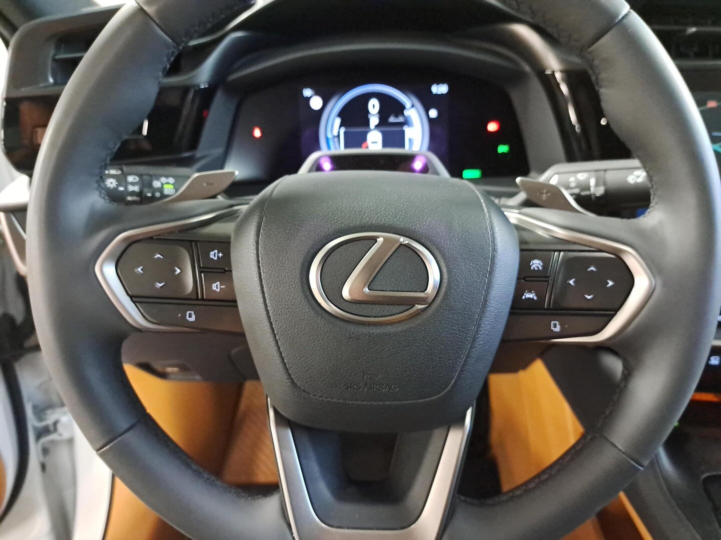 Lexus RZ