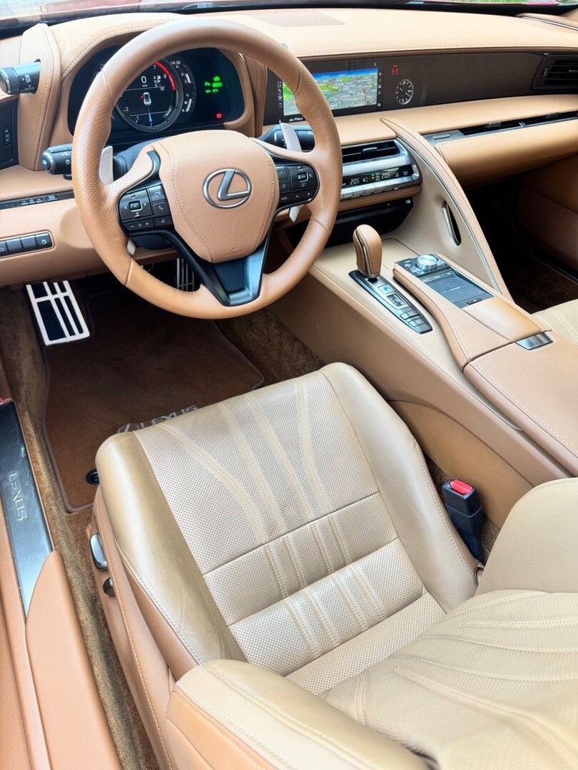 Lexus LC