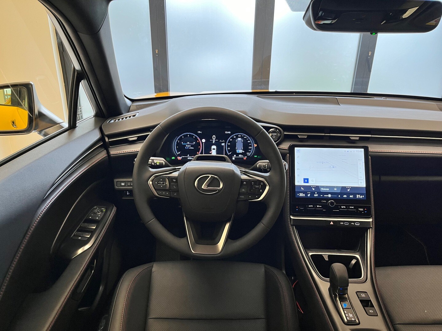 Lexus LBX