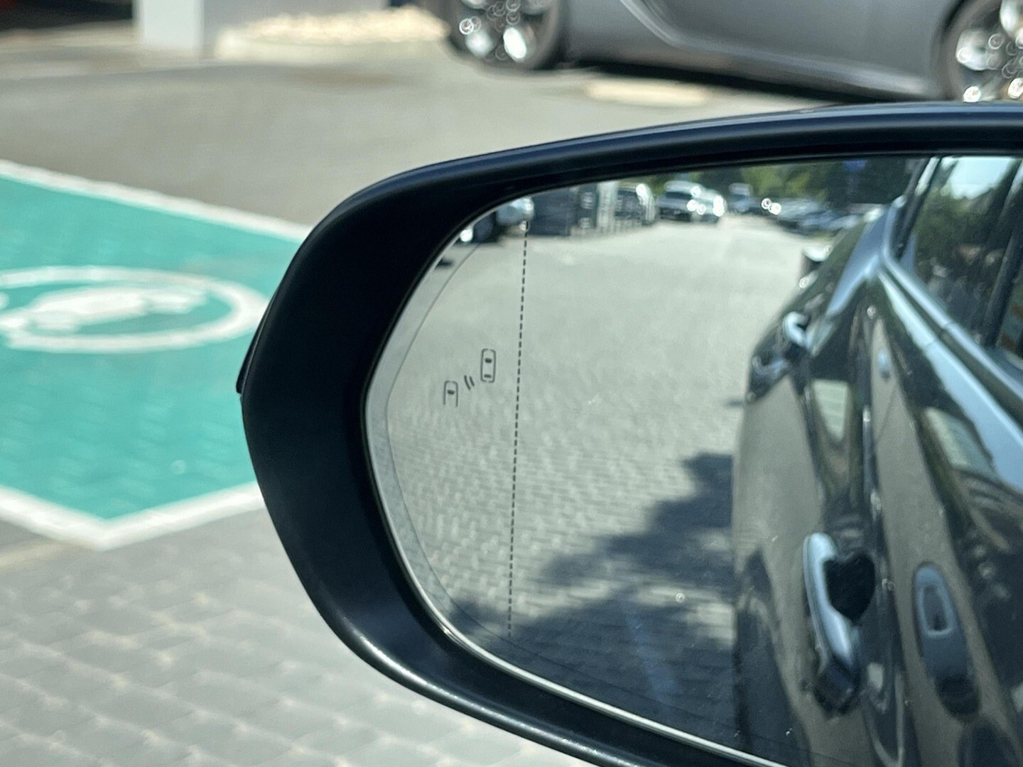 Lexus RZ