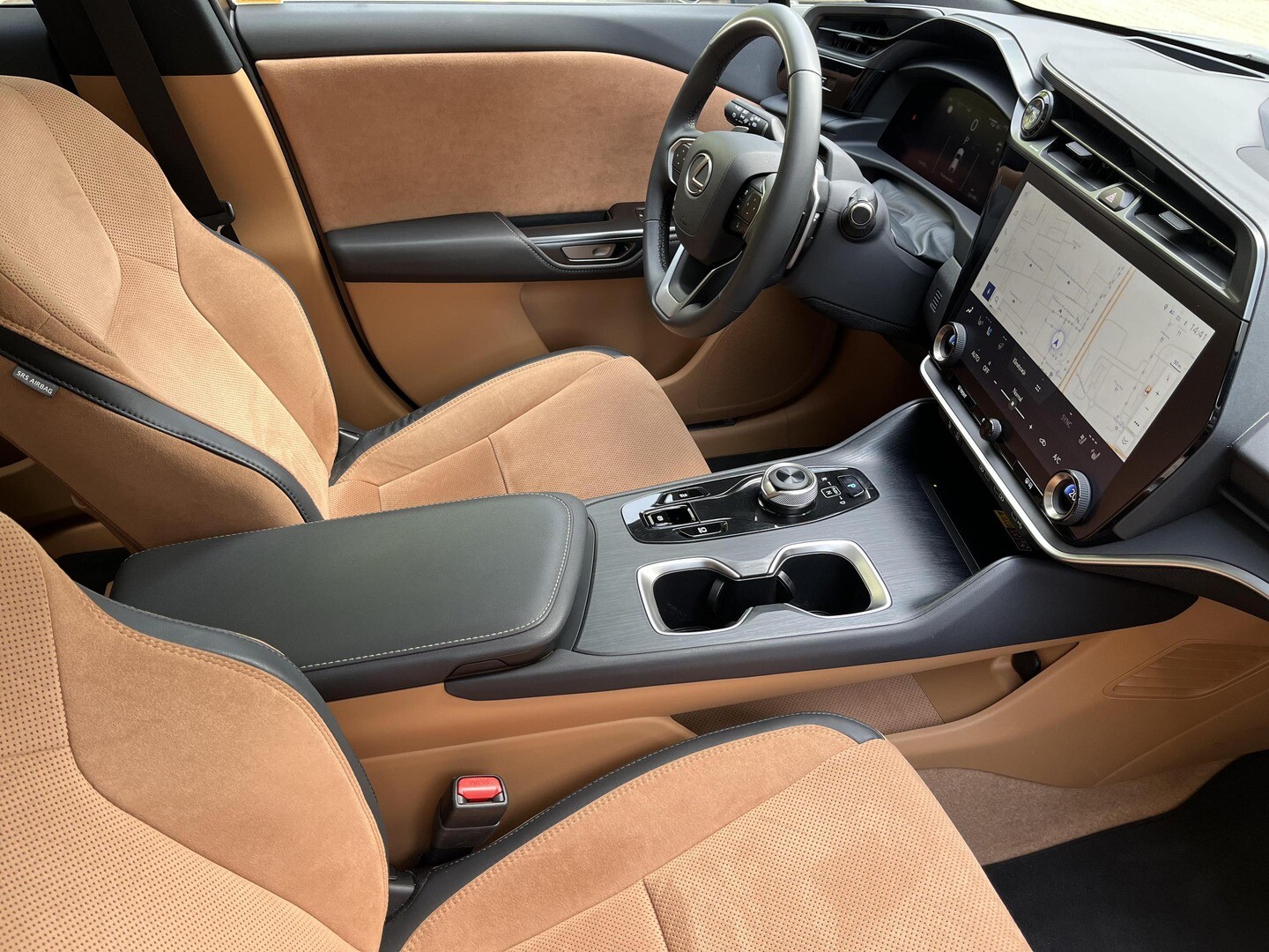 Lexus RZ