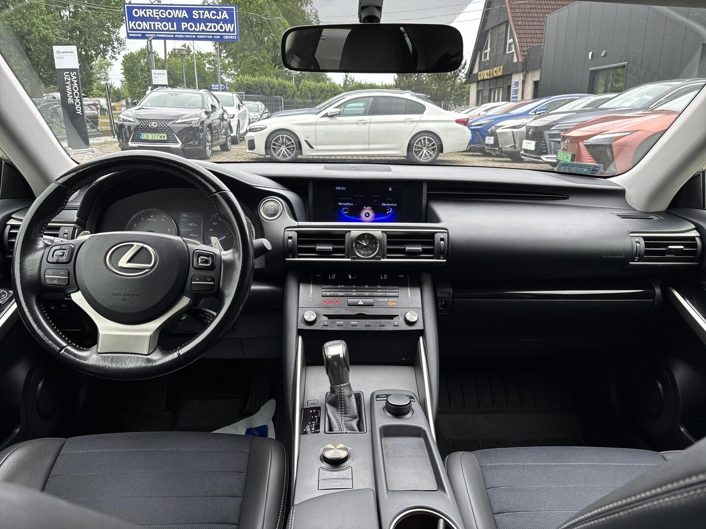 Lexus IS