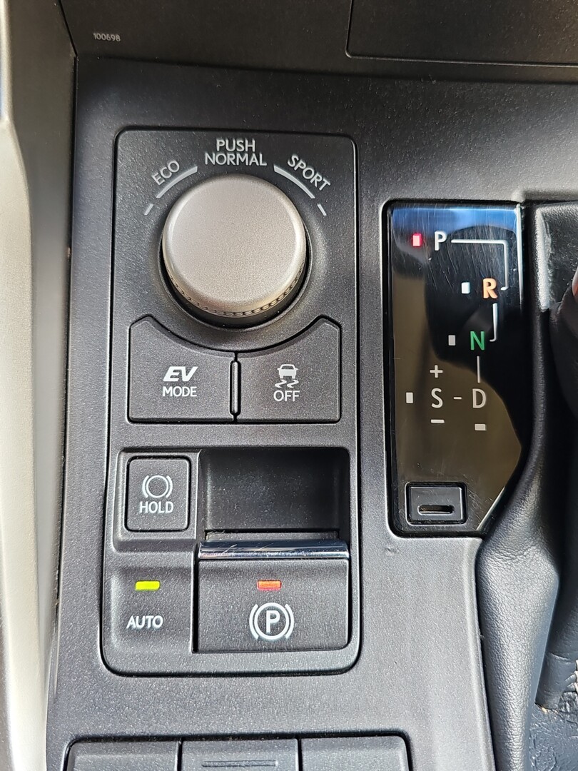Lexus NX