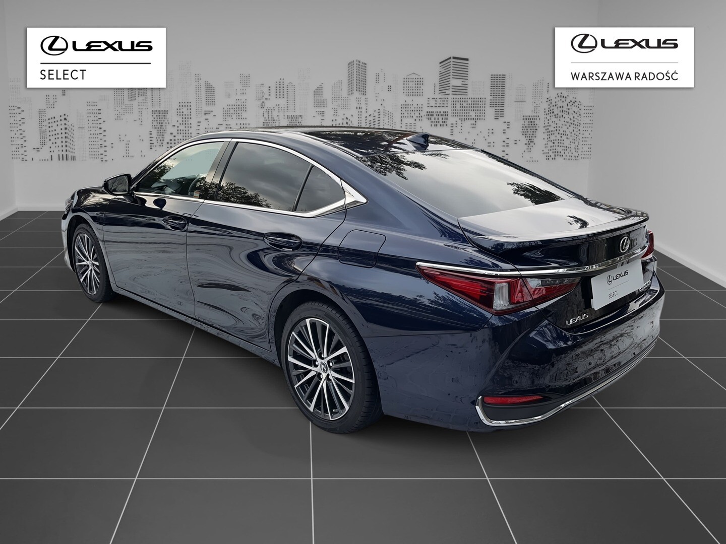 Lexus ES