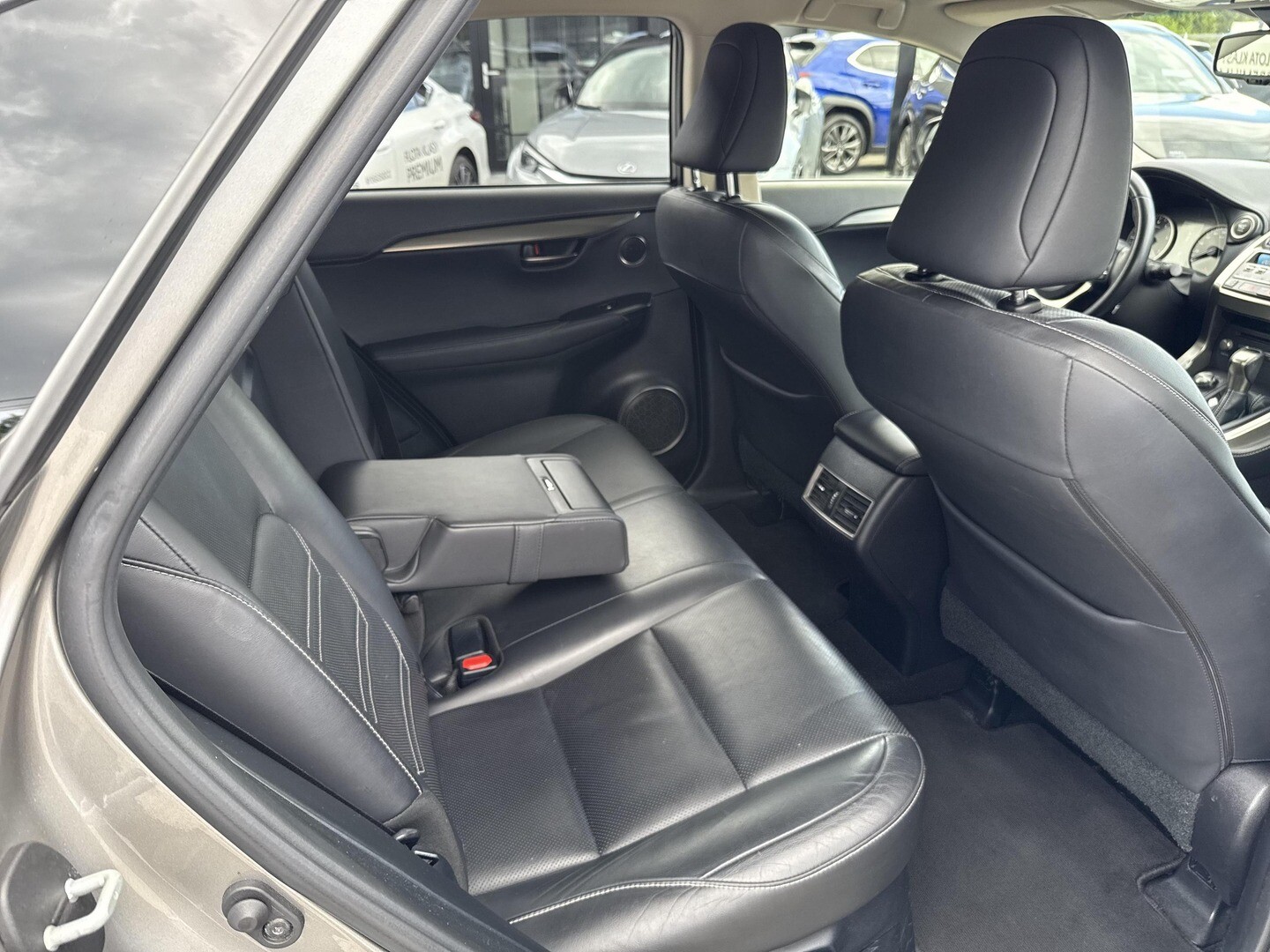 Lexus NX