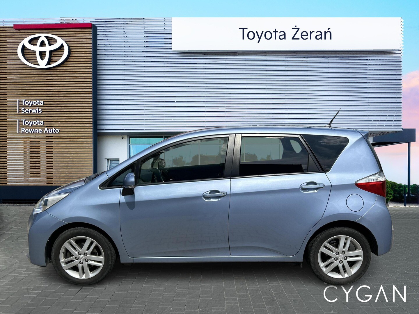 Toyota Verso S