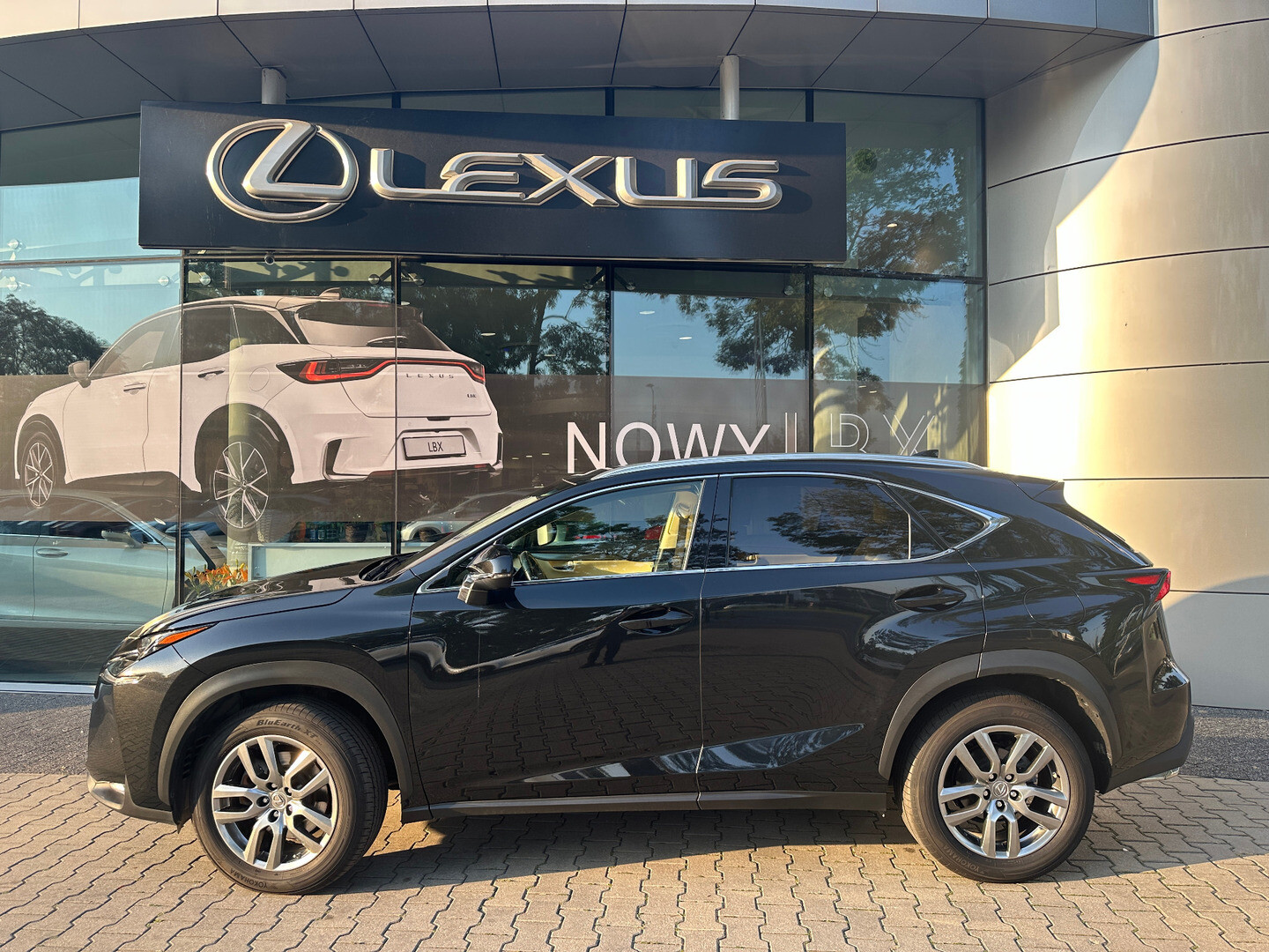 Lexus NX