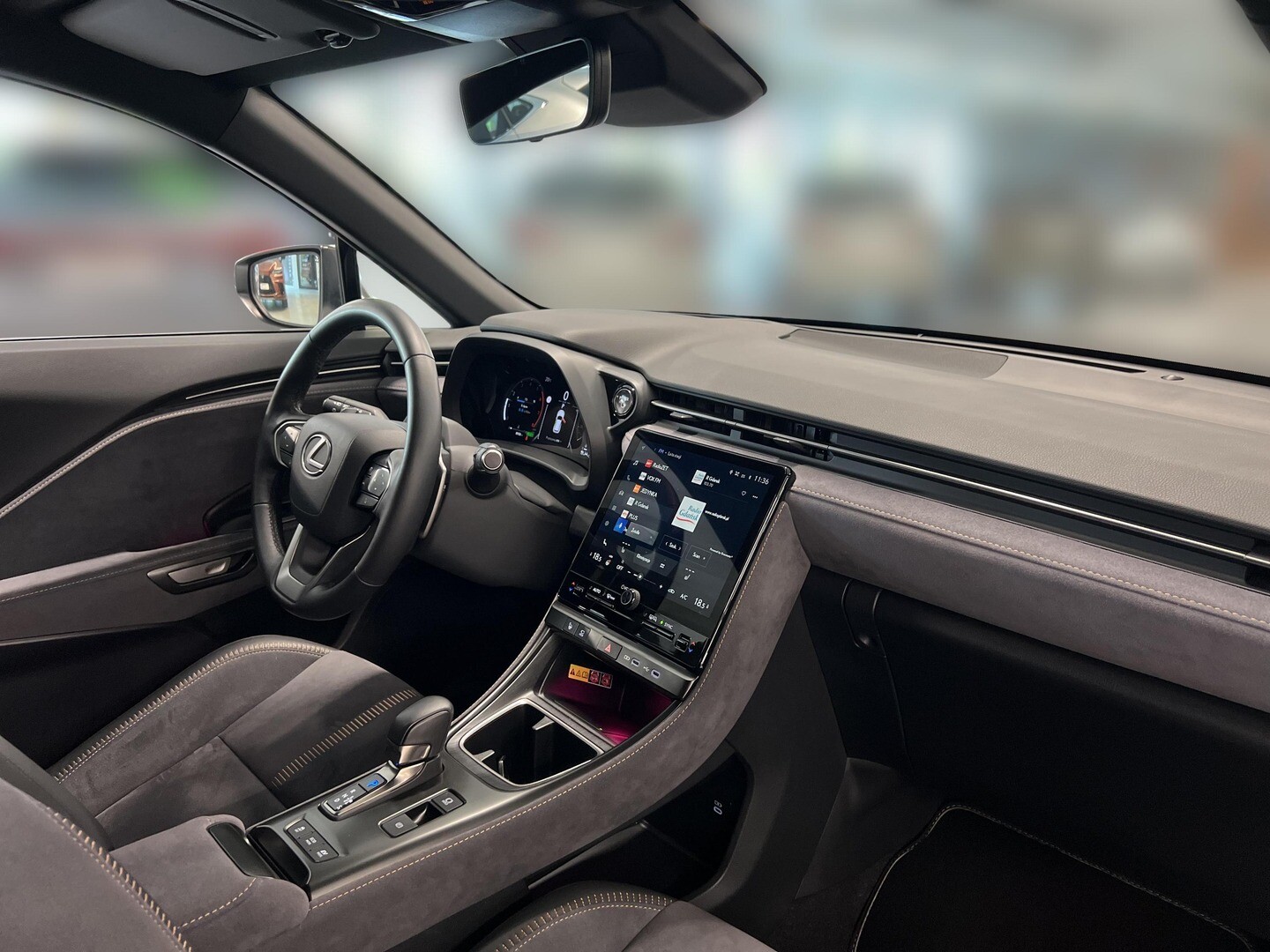 Lexus LBX