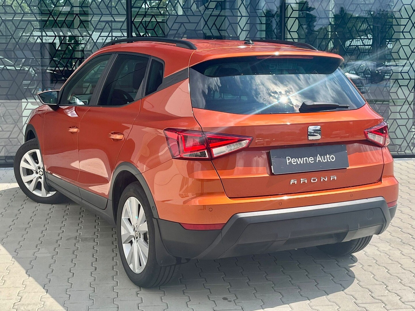 Seat Arona