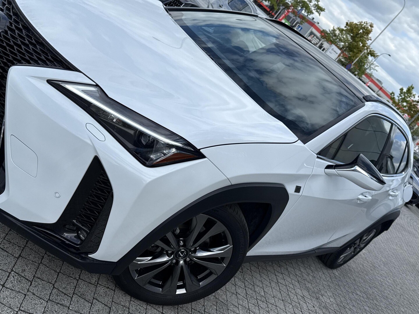 Lexus UX