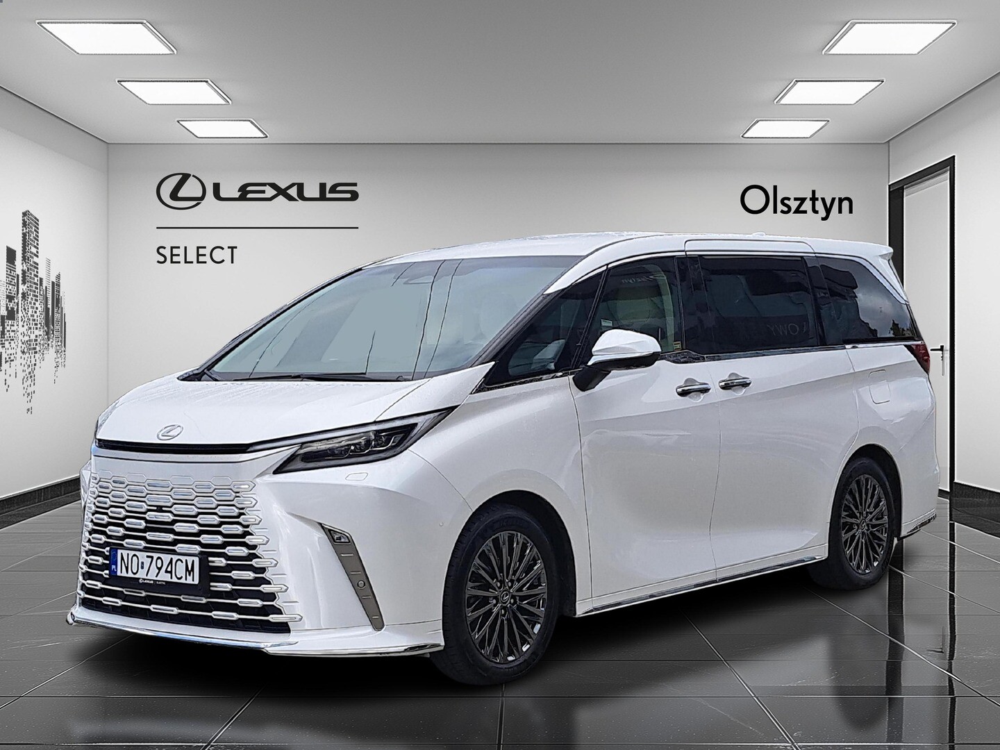 Lexus LM