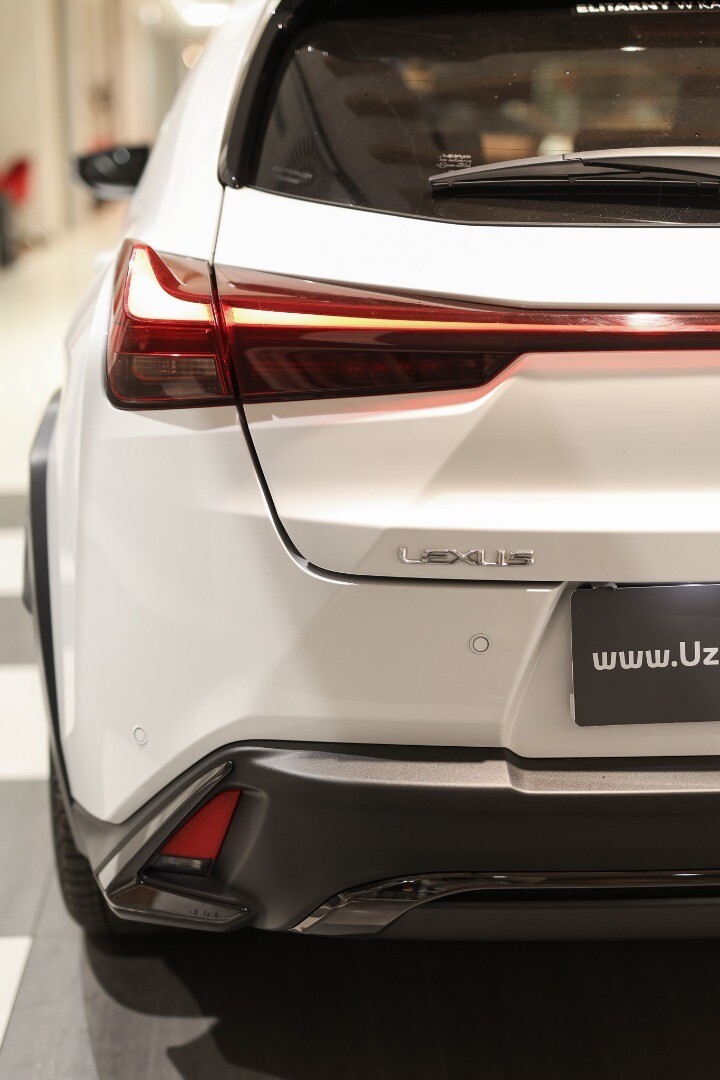 Lexus UX