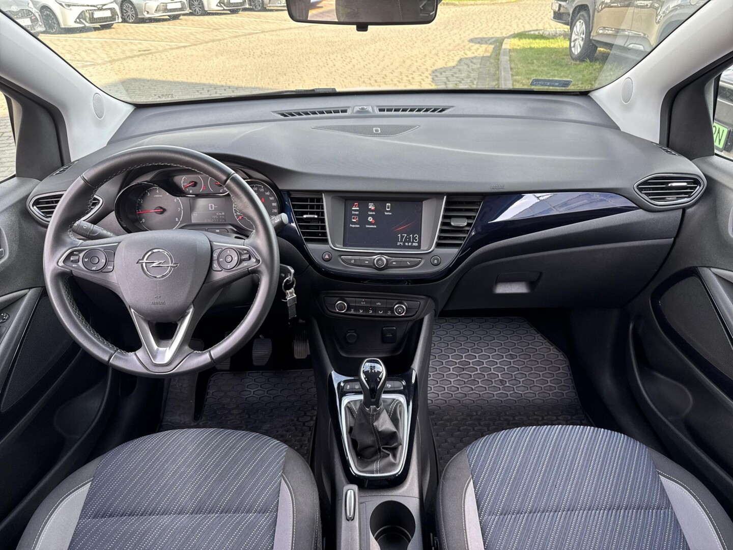 Opel Crossland X