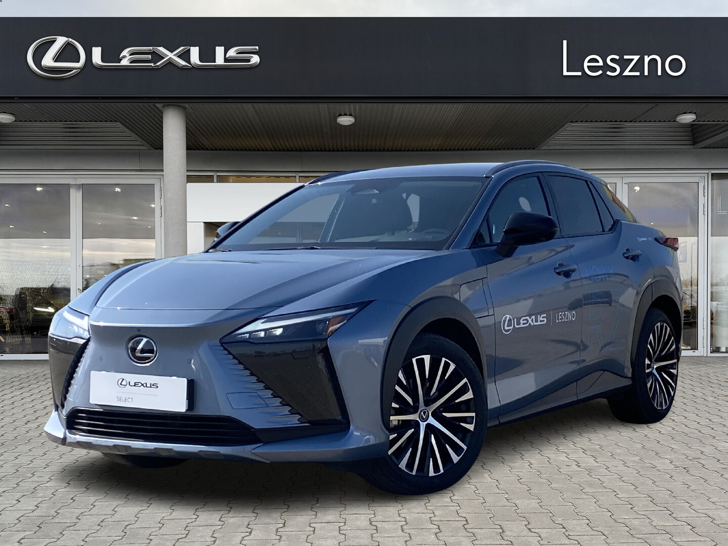 Lexus RZ