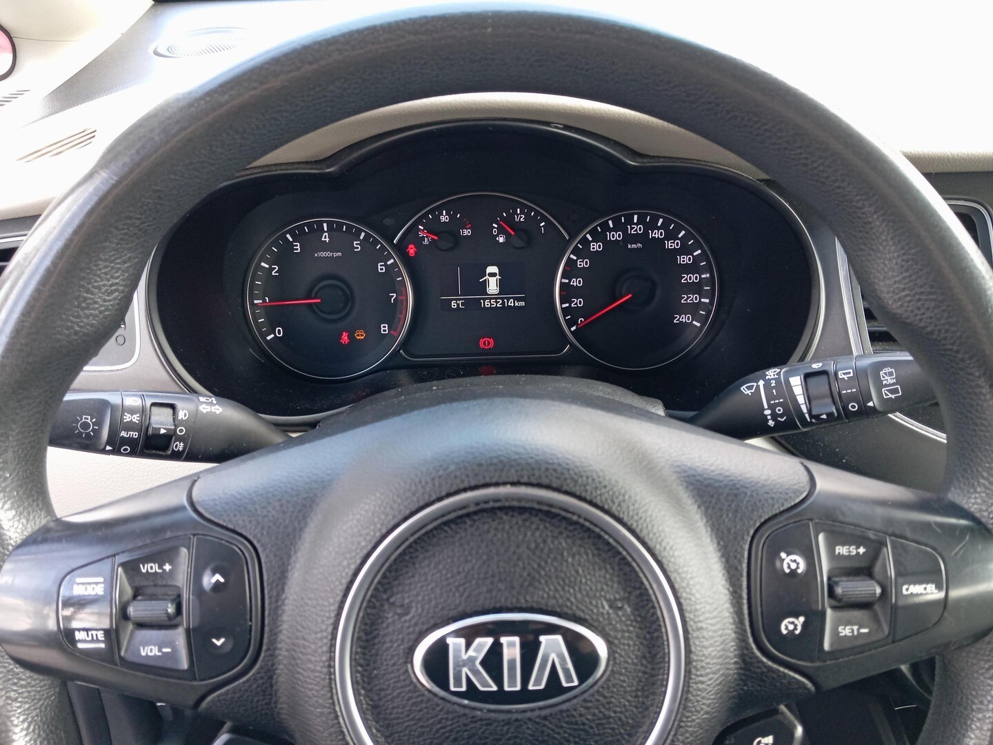 Kia Carens