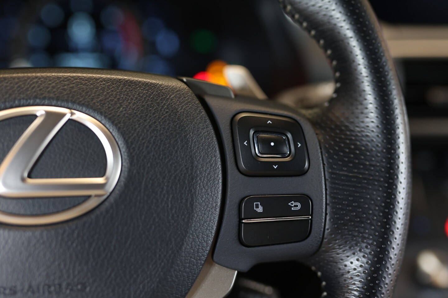 Lexus RC