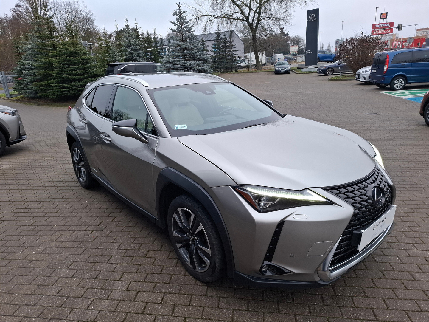 Lexus UX