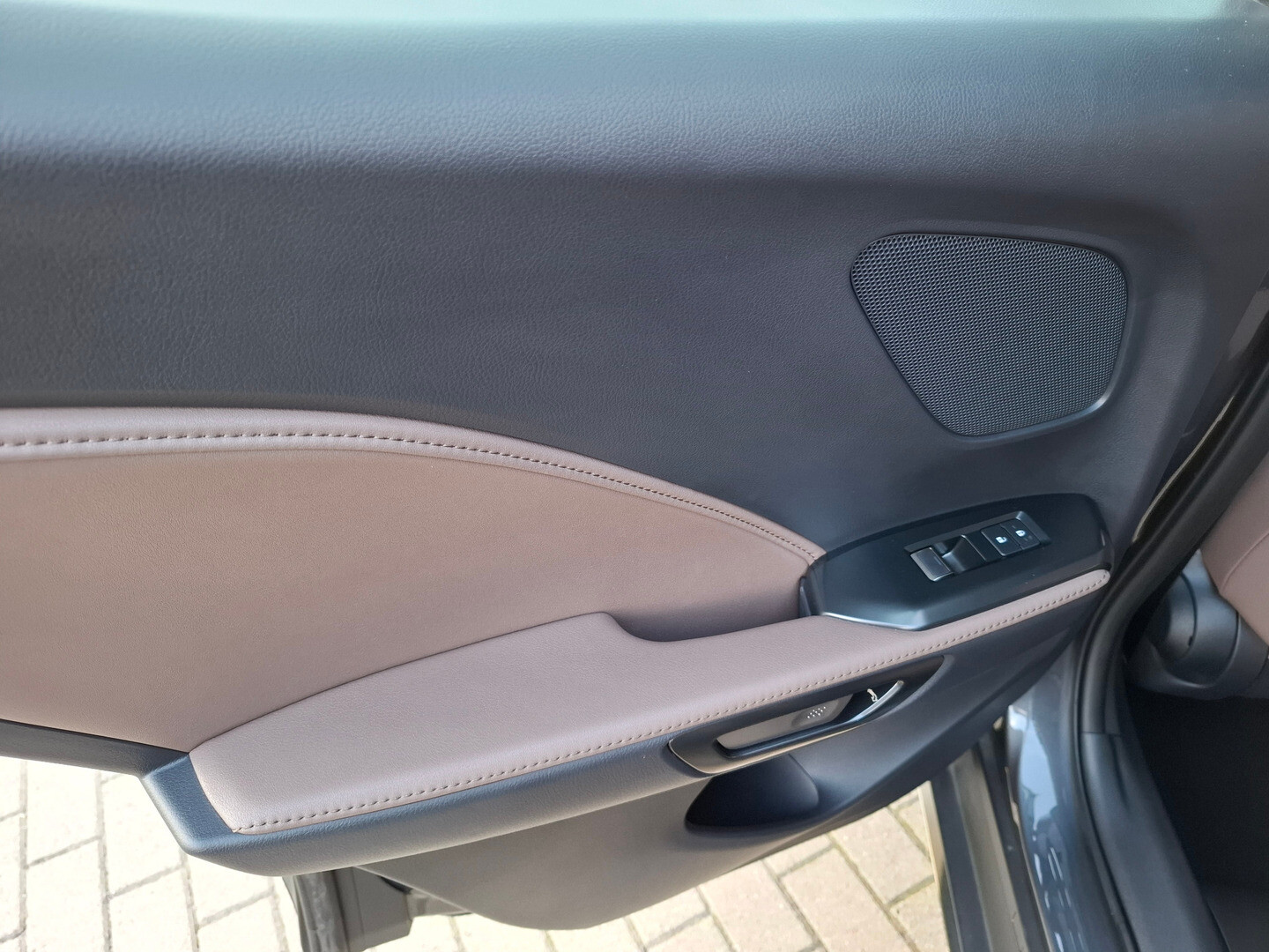 Lexus LBX
