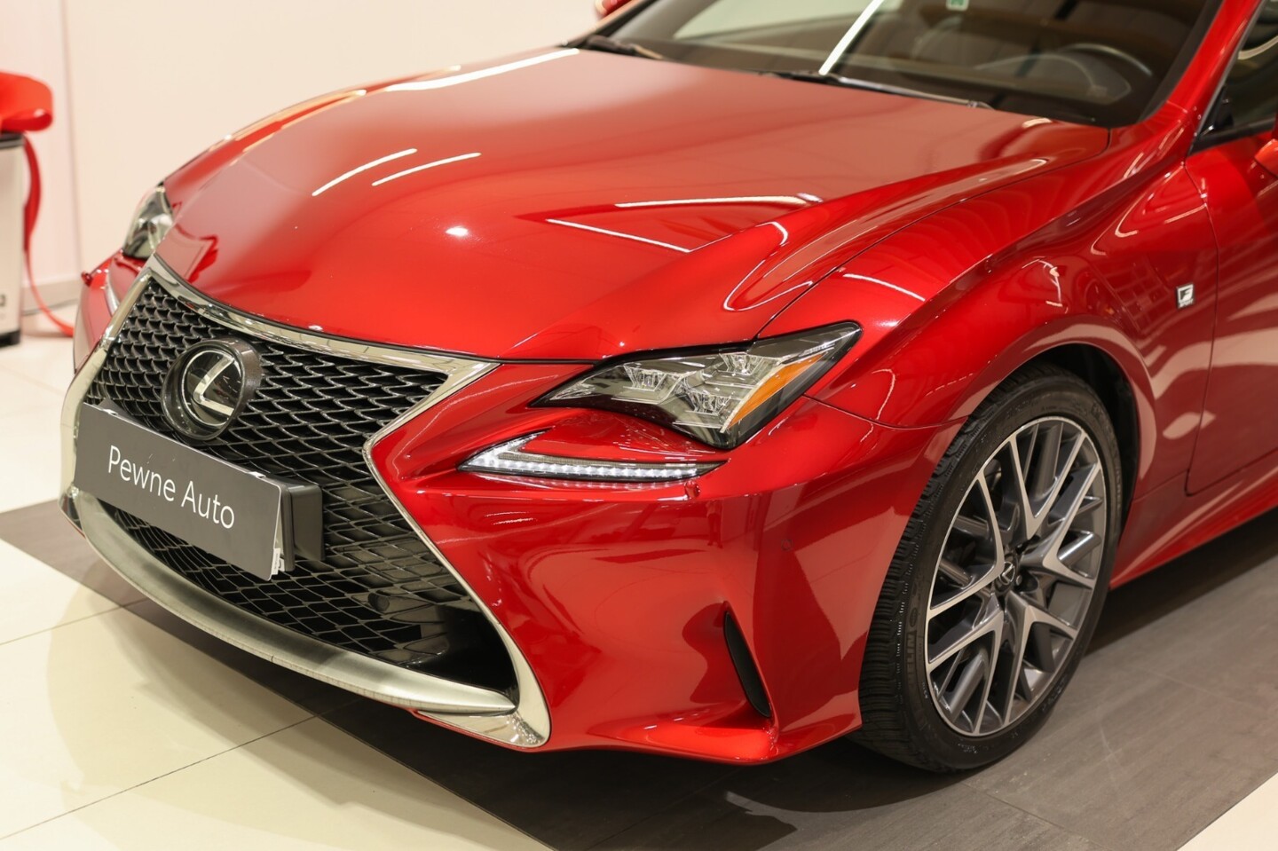 Lexus RC