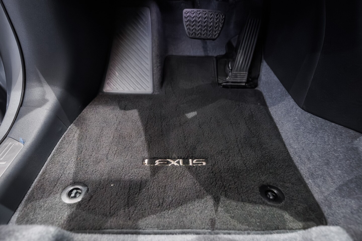 Lexus RZ