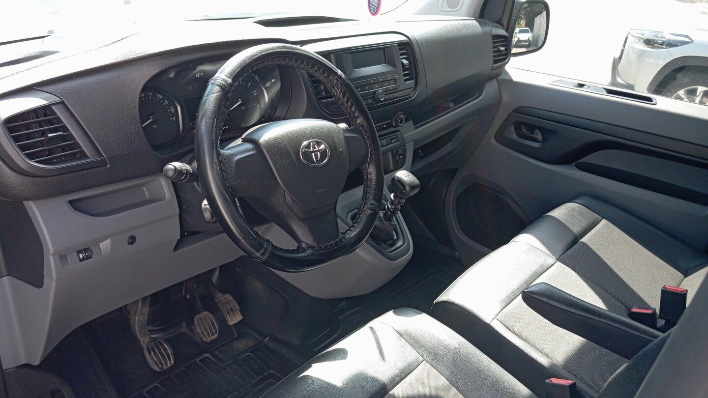 Toyota PROACE