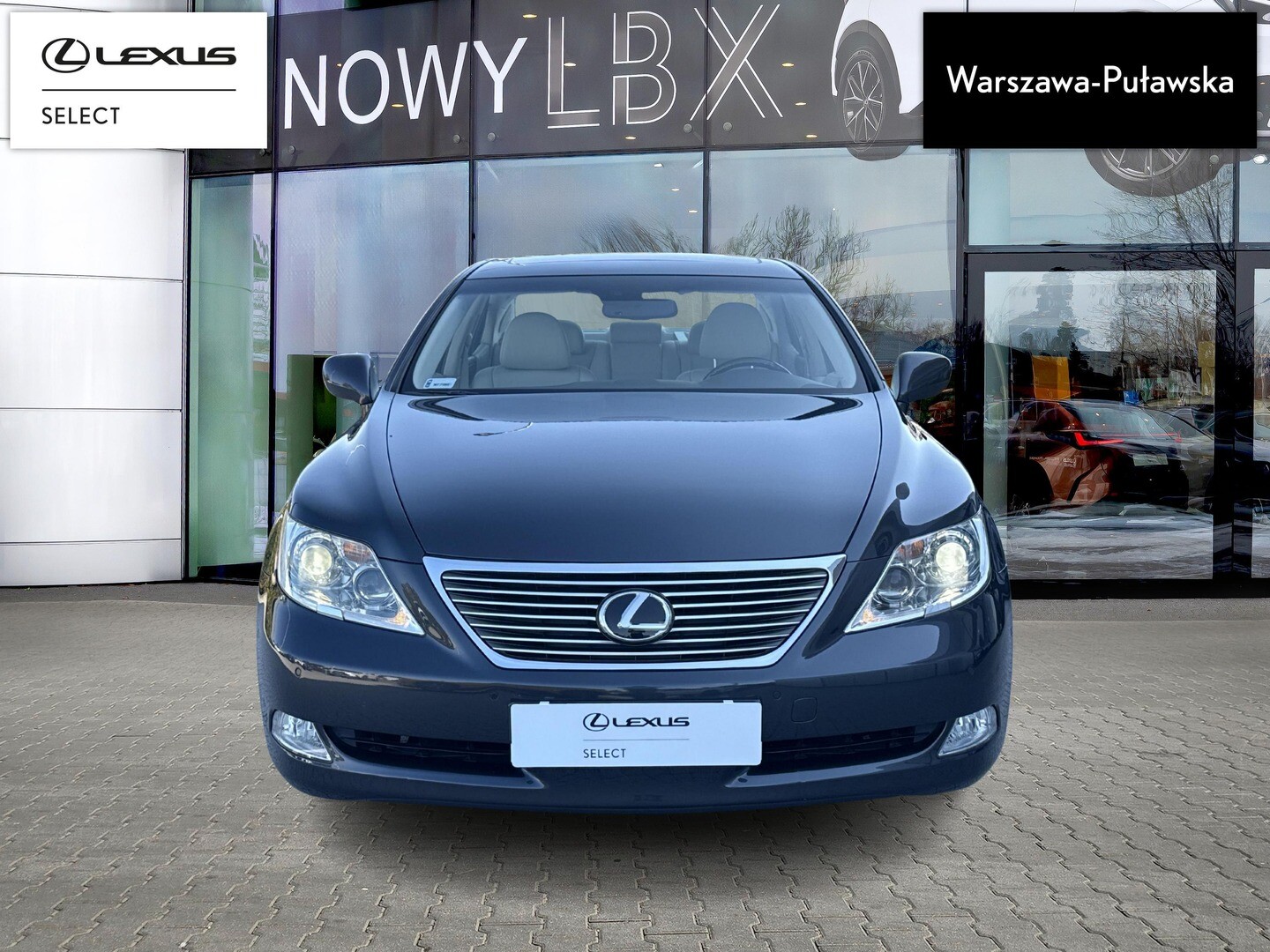 Lexus LS