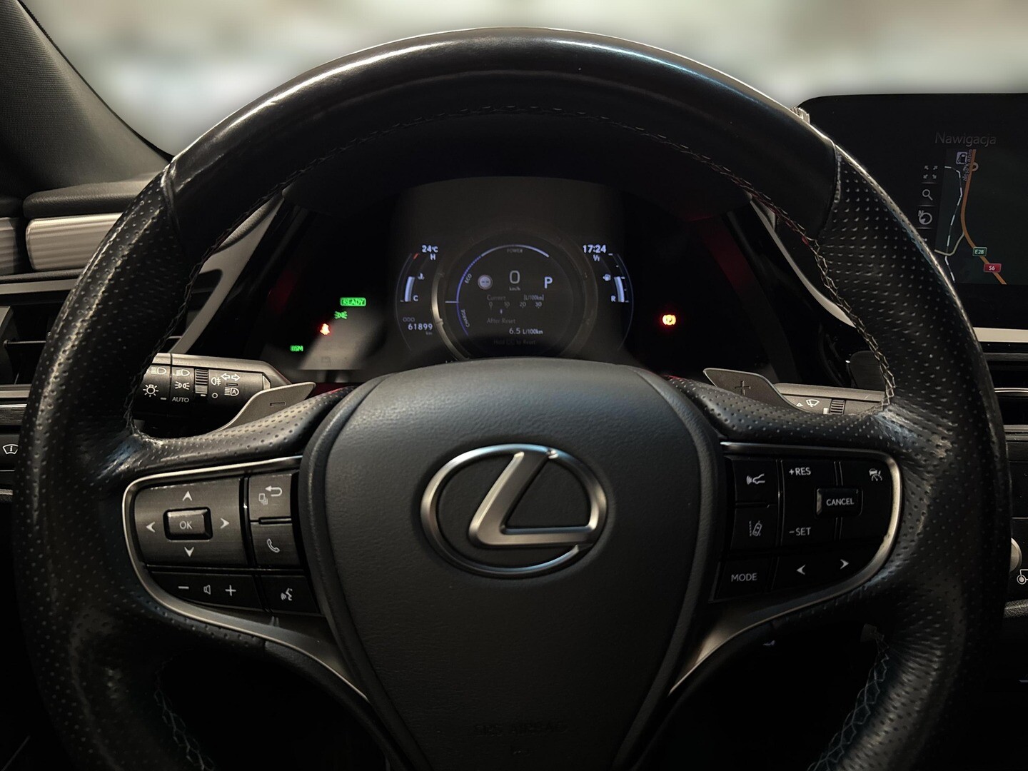 Lexus ES