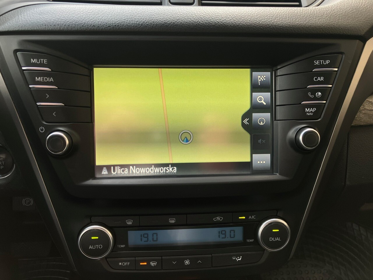 Toyota Avensis