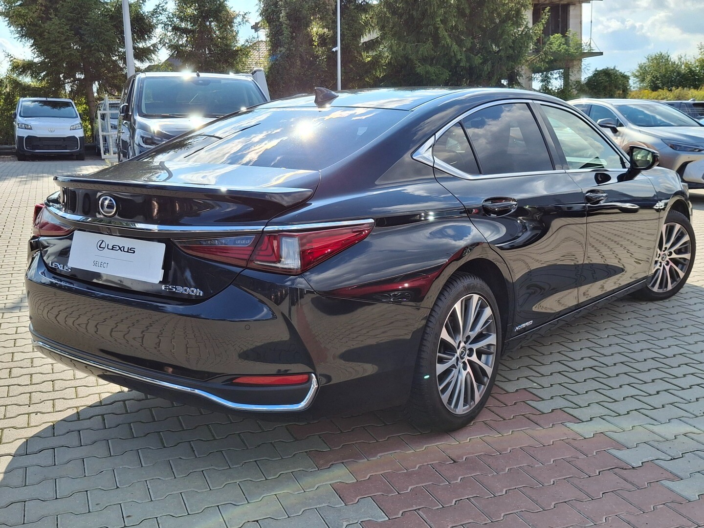 Lexus ES