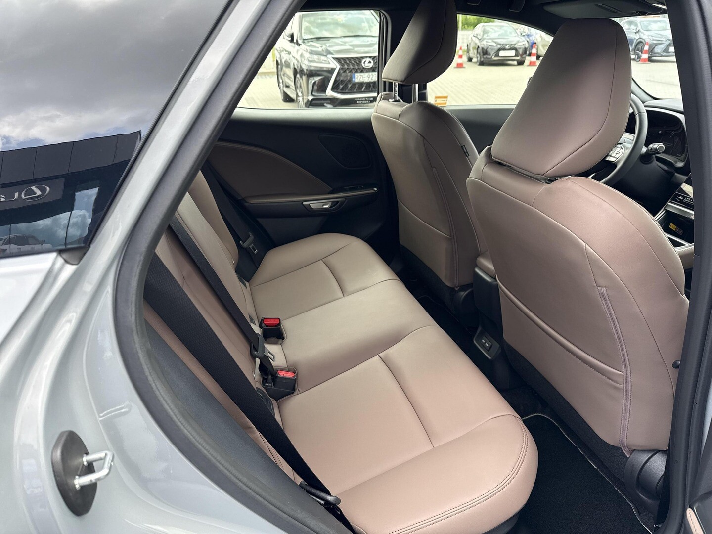 Lexus LBX