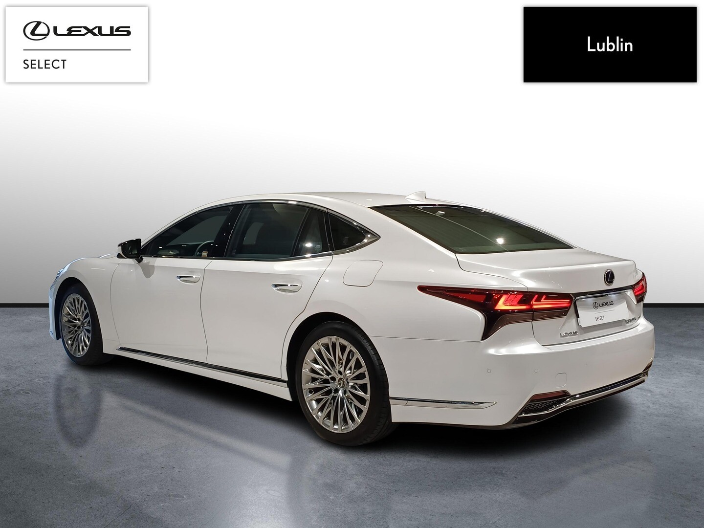 Lexus LS