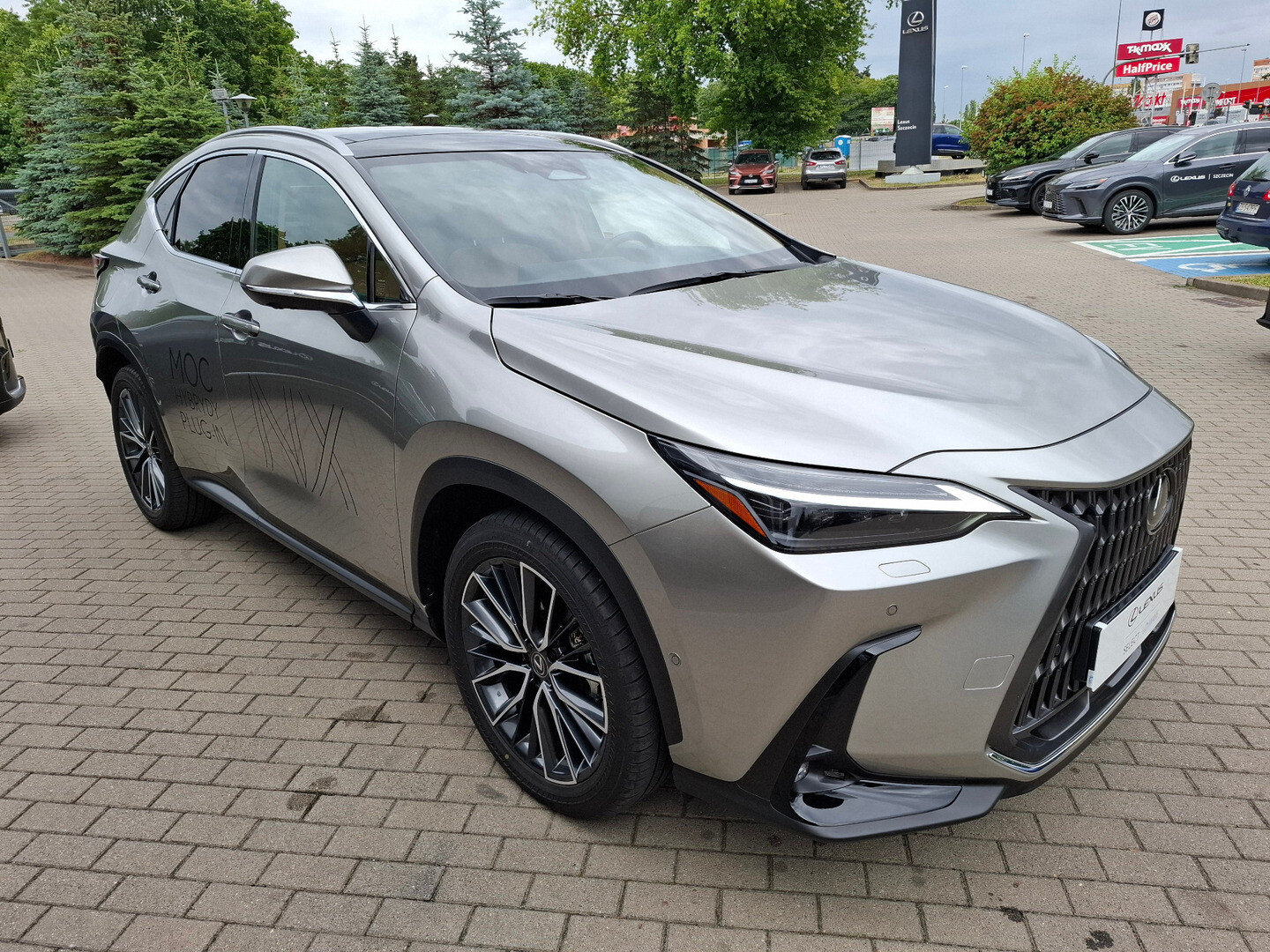 Lexus NX