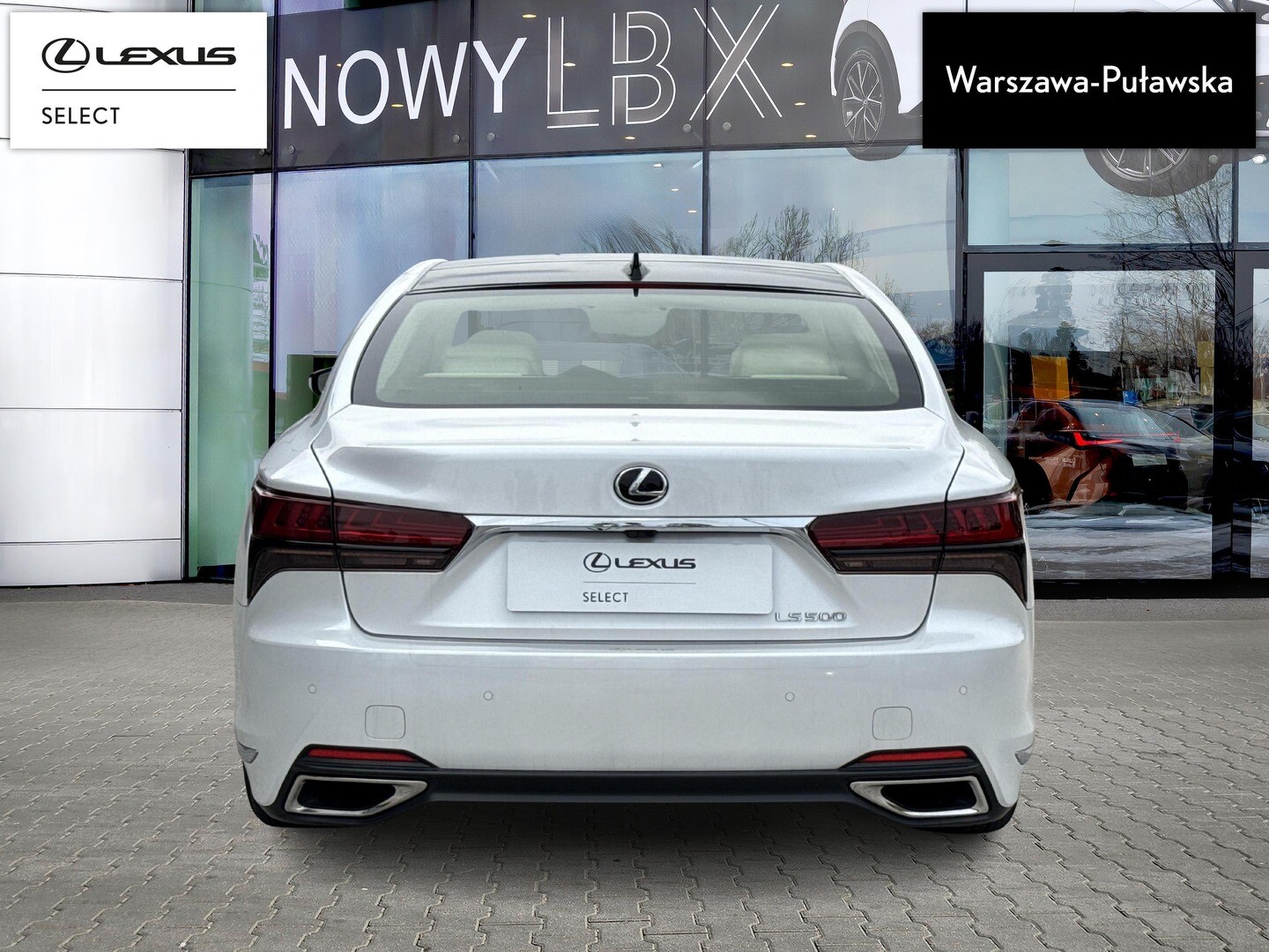 Lexus LS