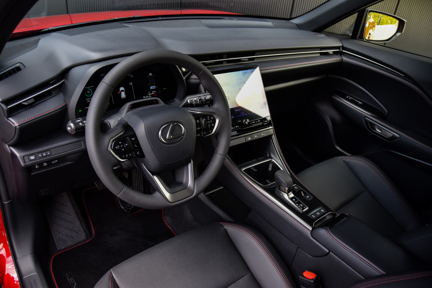 Lexus LBX
