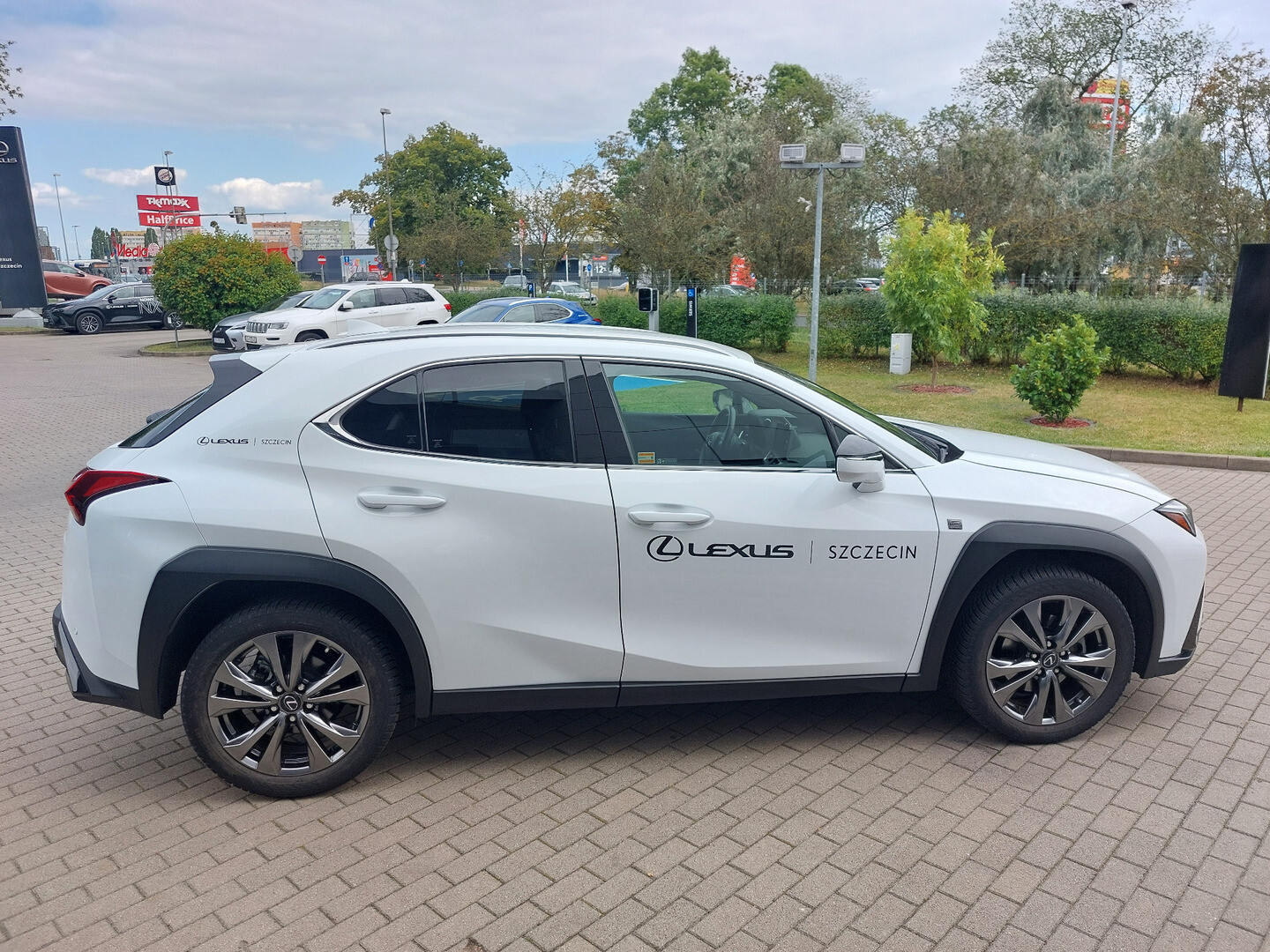 Lexus UX