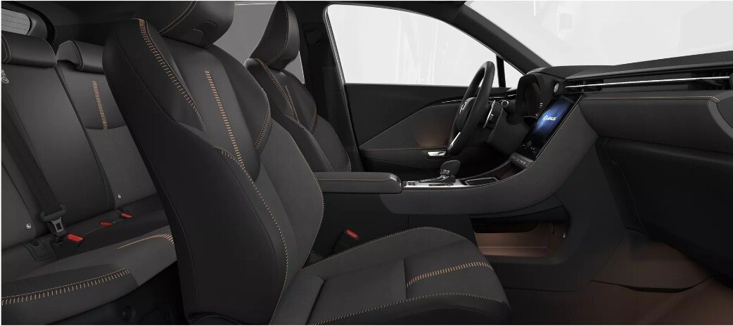 Lexus LBX
