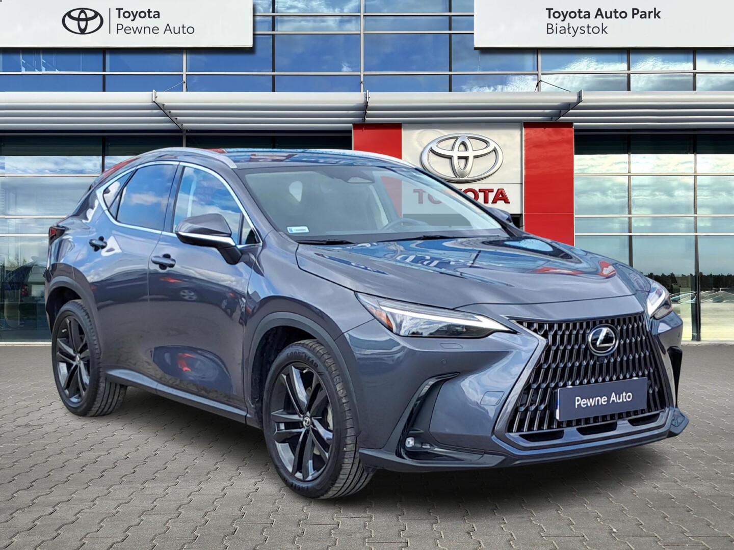 Lexus NX
