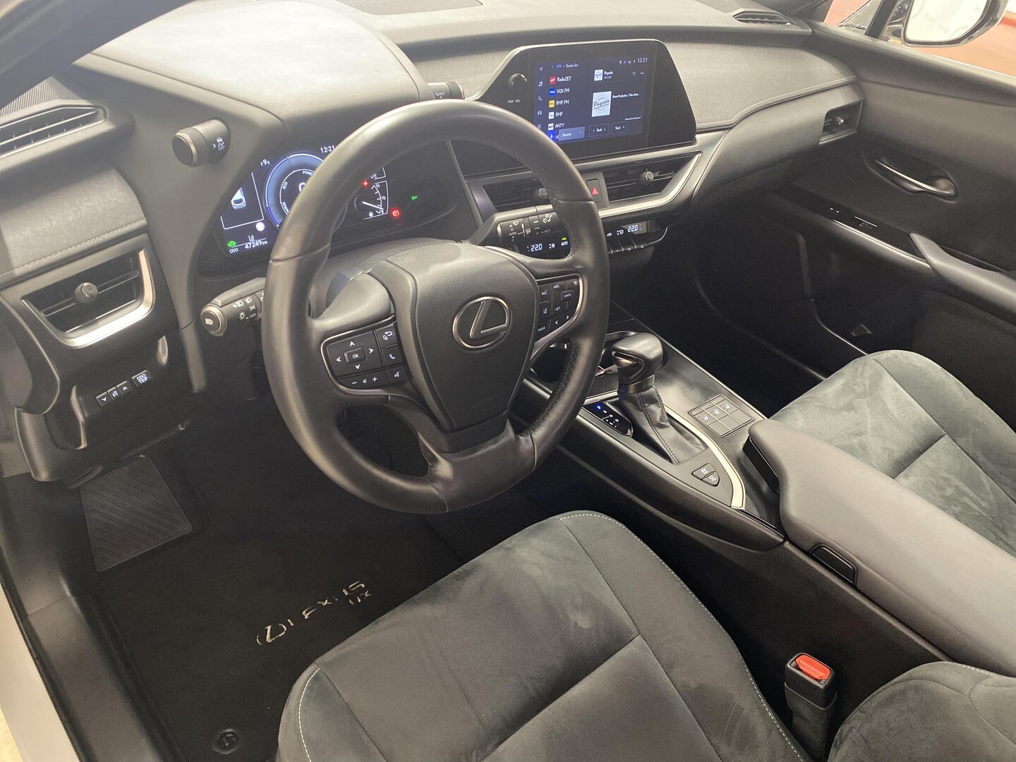 Lexus UX
