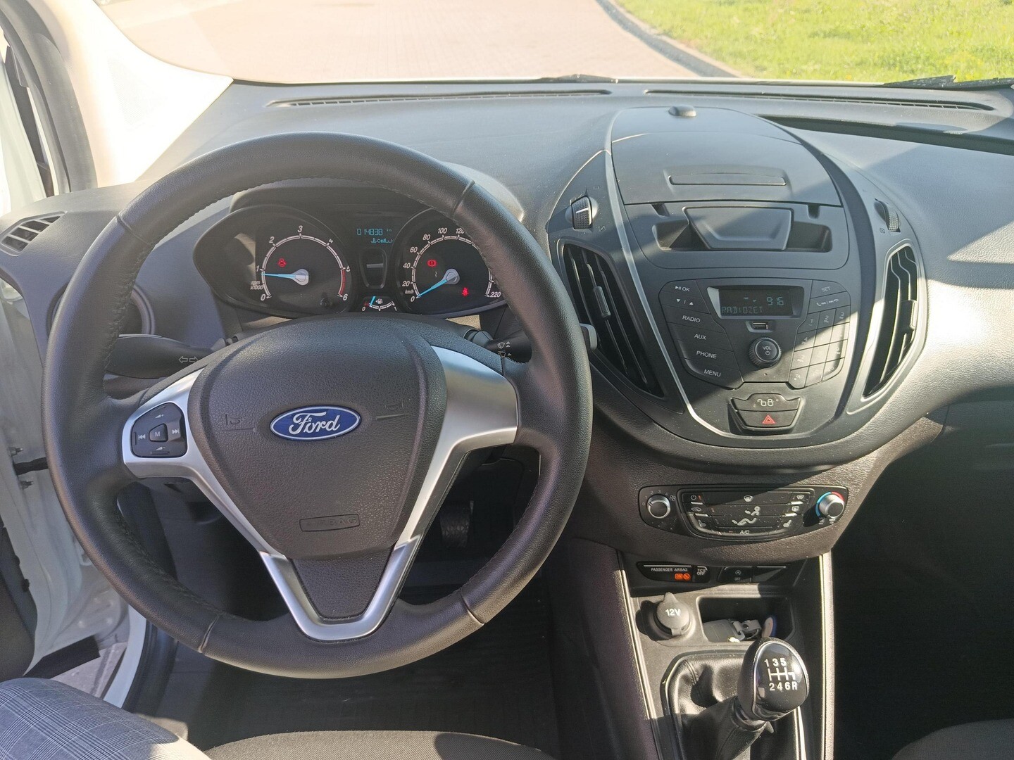 Ford Transit Courier
