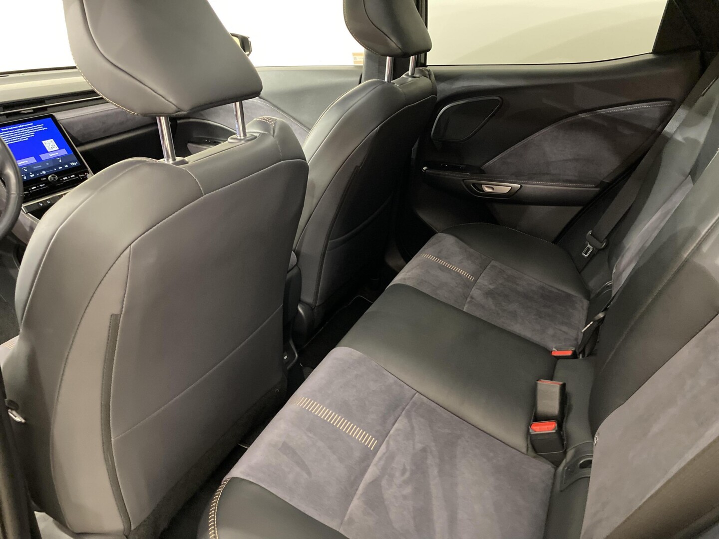 Lexus LBX